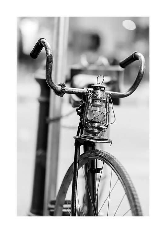 Old Bike Plagát / Čiernobiele plagáty v Desenio AB (10549)