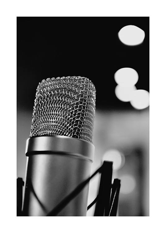 The Microphone Plagát / Čiernobiele plagáty v Desenio AB (10719)